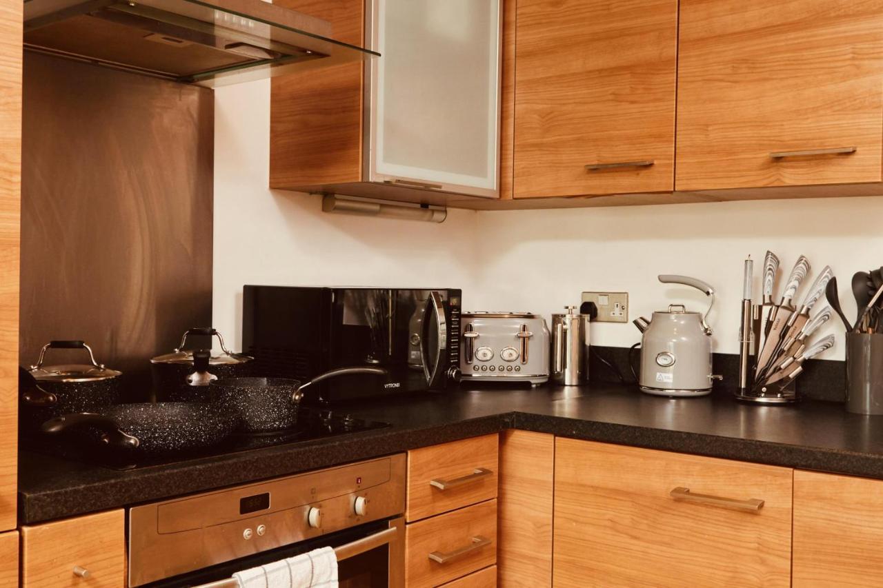 Deluxe City Modern Apt&Free Parking No Balcony リーズ エクステリア 写真
